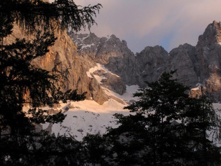 Jugova grapa in Dovški Križ - 2547m - junij 2014